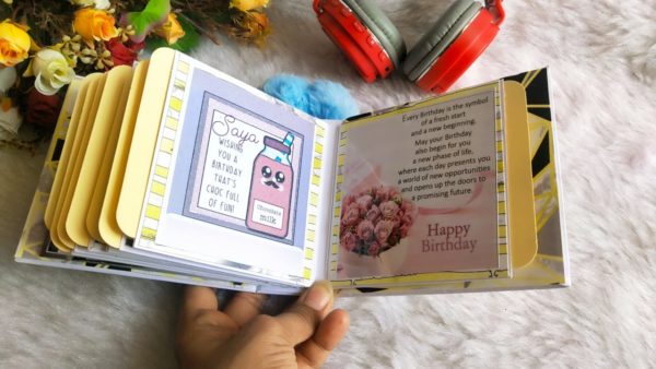 Mini Shaker Album  8 Pocket Pages - Image 6