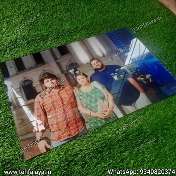Personalized Acrylic Photo Frame -Perfect for Home Decor as it’s a Beautiful Gift. - Image 4